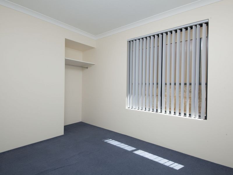 3 Pepperell Crescent, Leda WA 6170