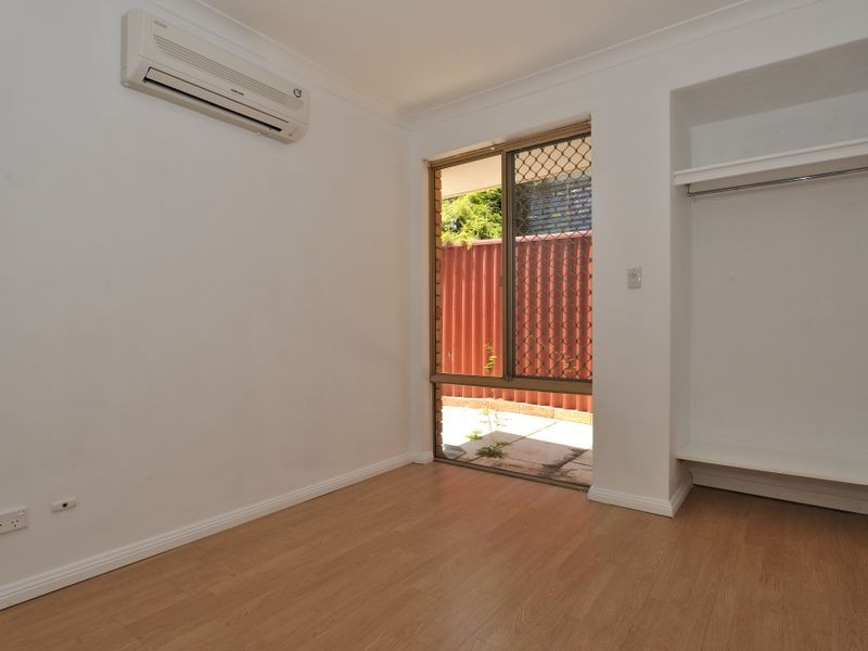 3 Cowlishaw Rise, Parmelia WA 6167