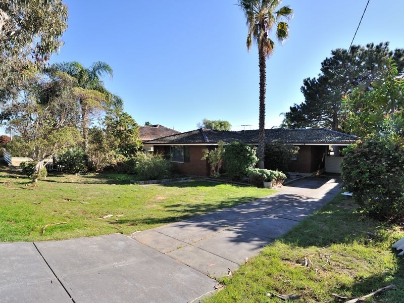 13 Mulligan Way, Orelia WA 6167