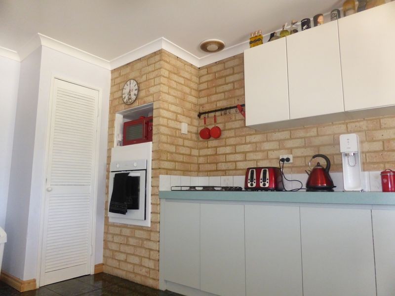 5 Selwyn Rise, Greenfields WA 6210