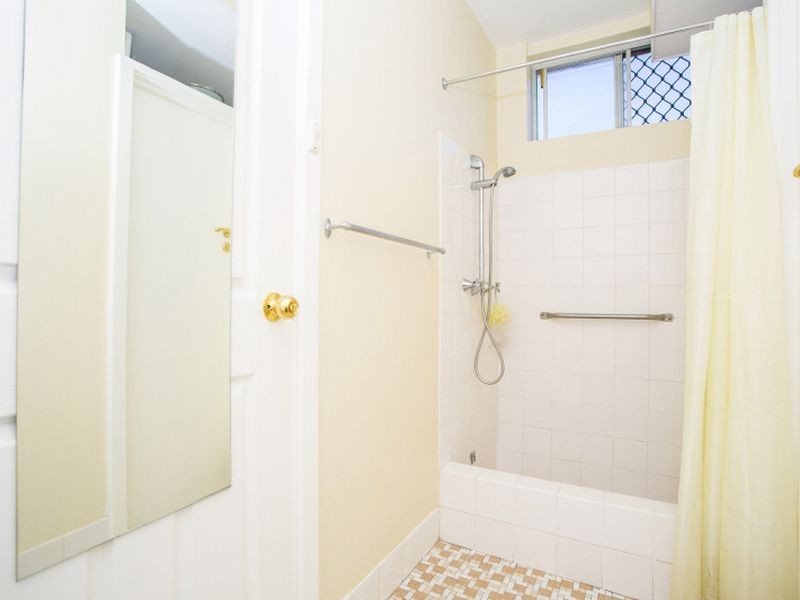 4/38 Carrington Street, Inglewood WA 6052