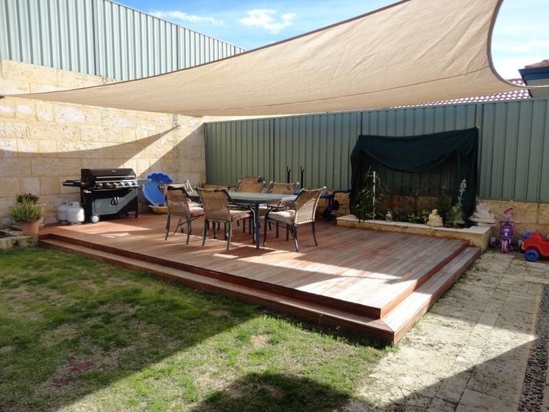 4 Eton Court, Parmelia WA 6167