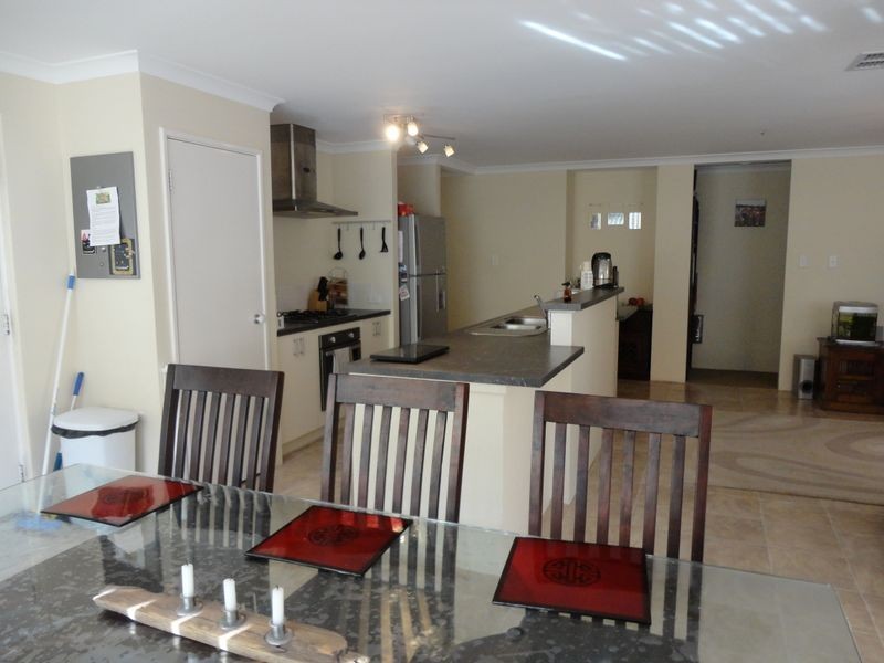 4 Eton Court, Parmelia WA 6167