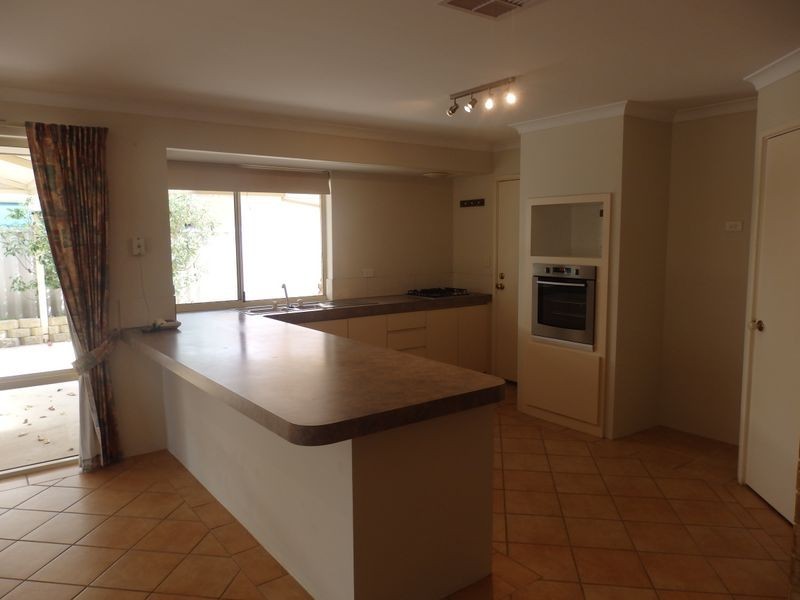 26 McGuire Mews, Rockingham WA 6168