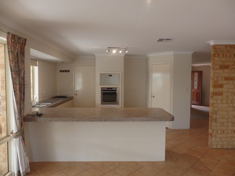 26 McGuire Mews, Rockingham WA 6168