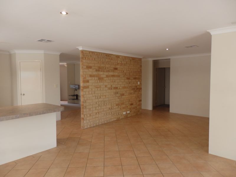 26 McGuire Mews, Rockingham WA 6168