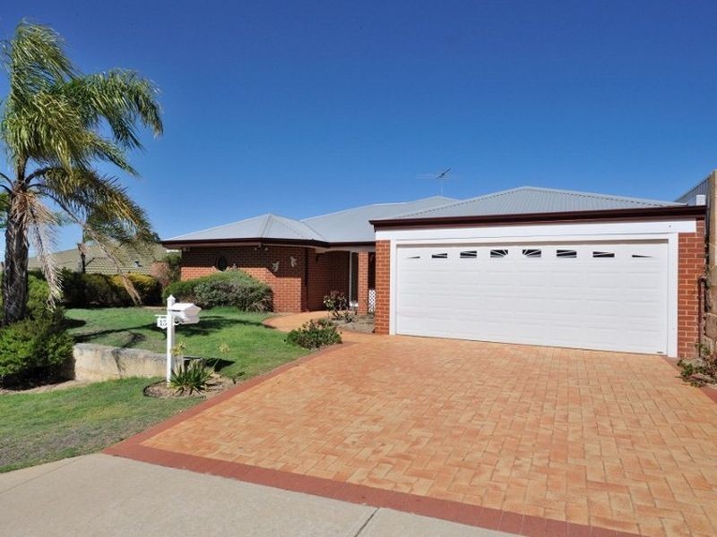 15 Doherty Heights, Parmelia WA 6167