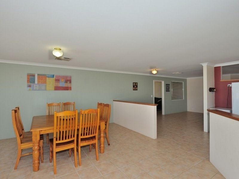 15 Doherty Heights, Parmelia WA 6167