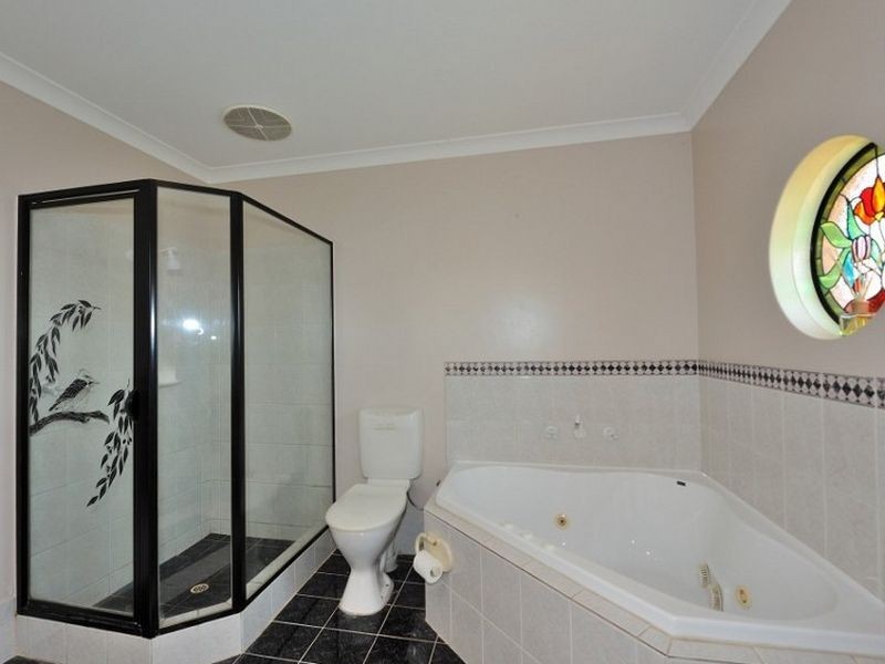 15 Doherty Heights, Parmelia WA 6167