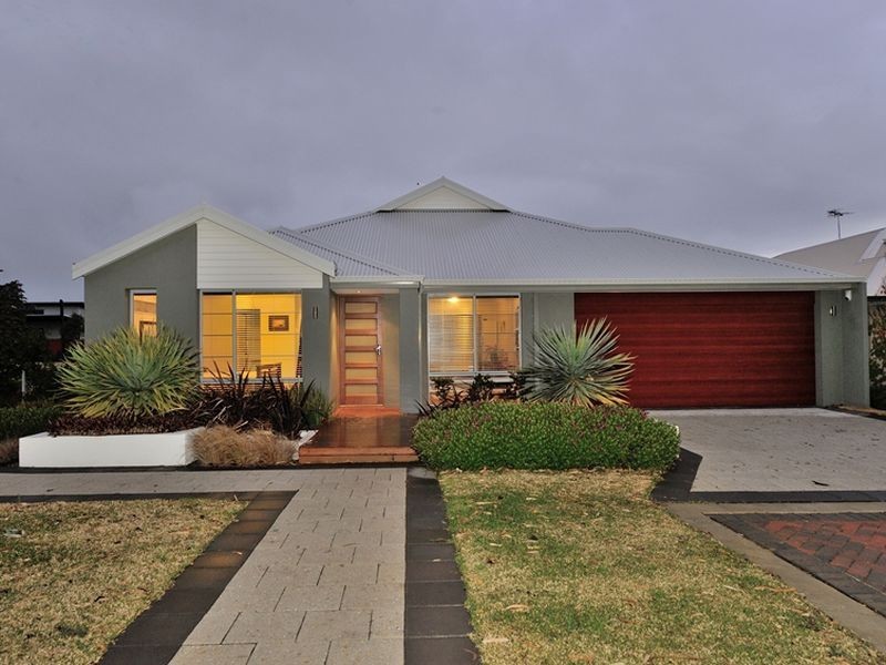 1 Esher Lane, Wellard WA 6170