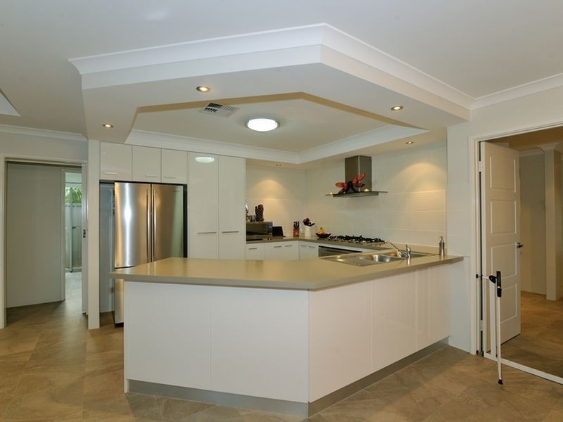 1 Esher Lane, Wellard WA 6170