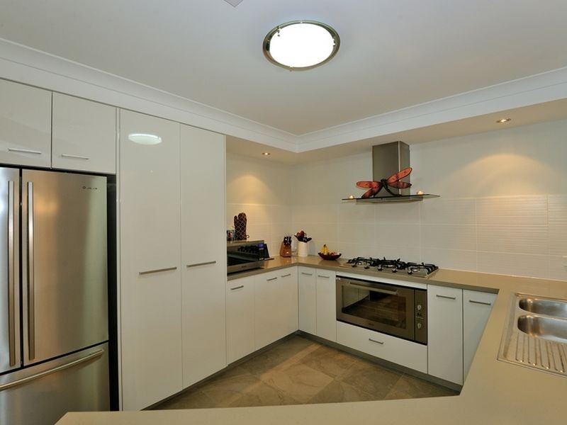 1 Esher Lane, Wellard WA 6170