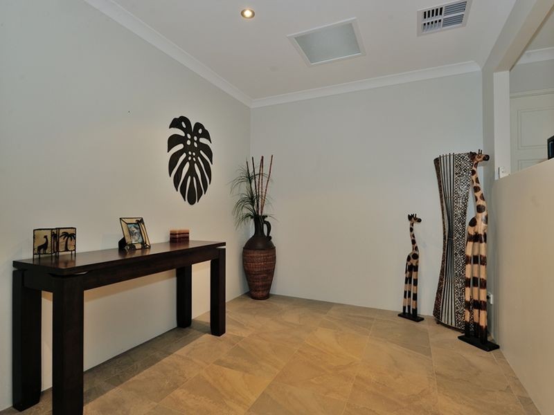 1 Esher Lane, Wellard WA 6170