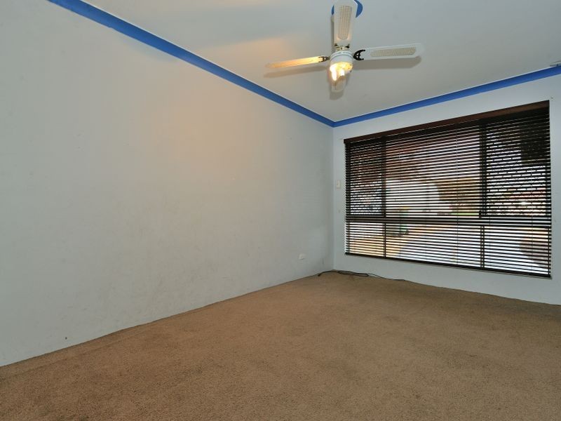 11 Pudney Place, Orelia WA 6167