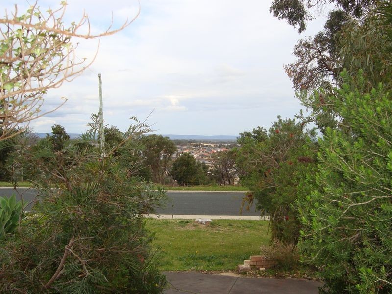 19 Sicklemore Road, Parmelia WA 6167