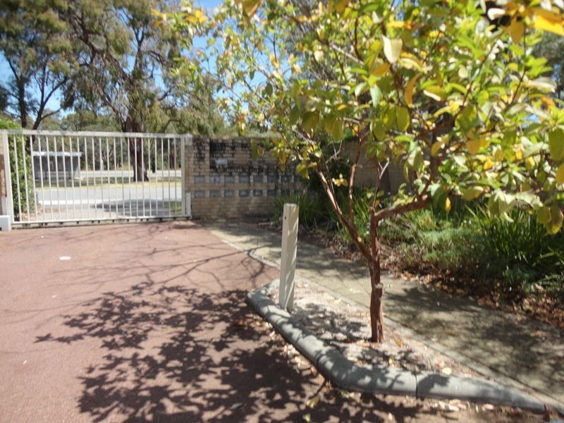 7/2 Pengilly Road, Orelia WA 6167