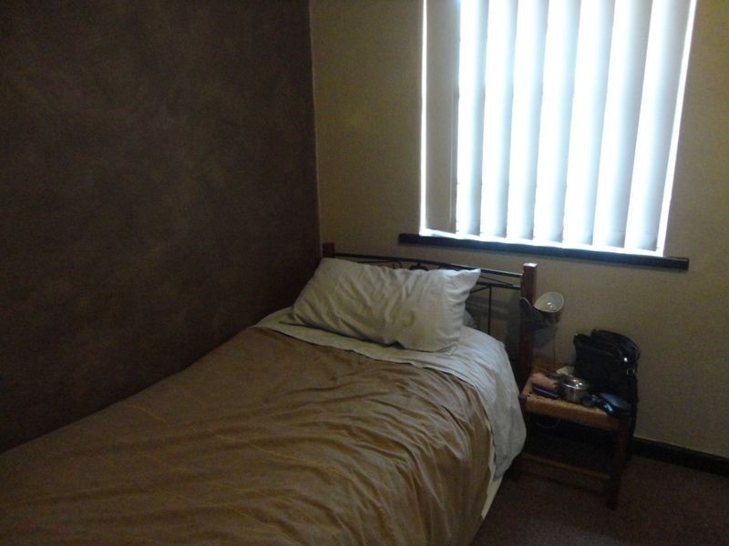 7/2 Pengilly Road, Orelia WA 6167