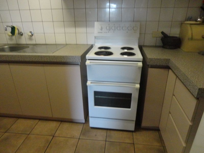 7/2 Pengilly Road, Orelia WA 6167