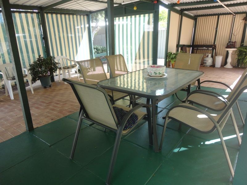 16 Crabtree Way, Medina WA 6167