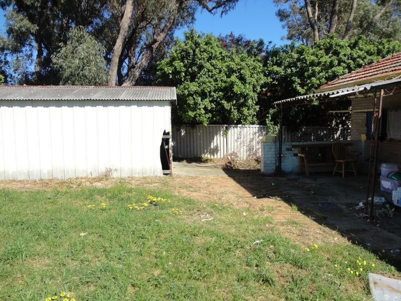 10 Summerton Road, Calista WA 6167