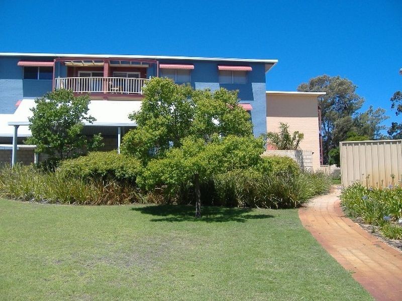 9/24 Morrit Way, Parmelia WA 6167