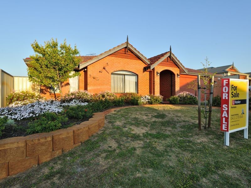 4 McCallum Parkway, Bertram WA 6167