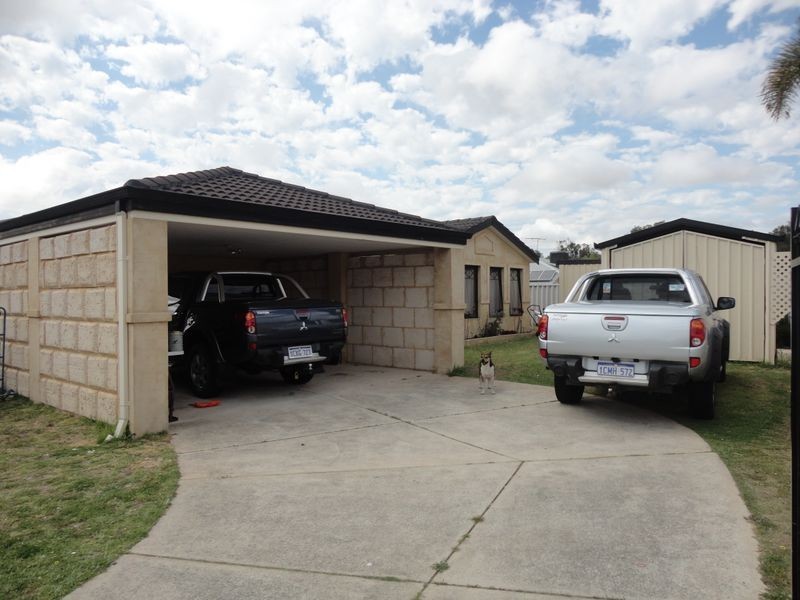 38 Rutherford Square, Orelia WA 6167
