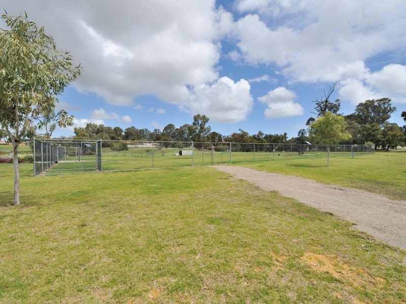 7 Maycock Place, Orelia WA 6167