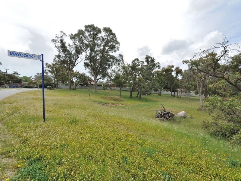 7 Maycock Place, Orelia WA 6167