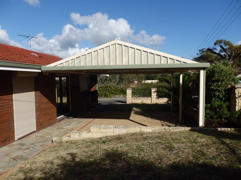 2 Jacques Place, Orelia WA 6167