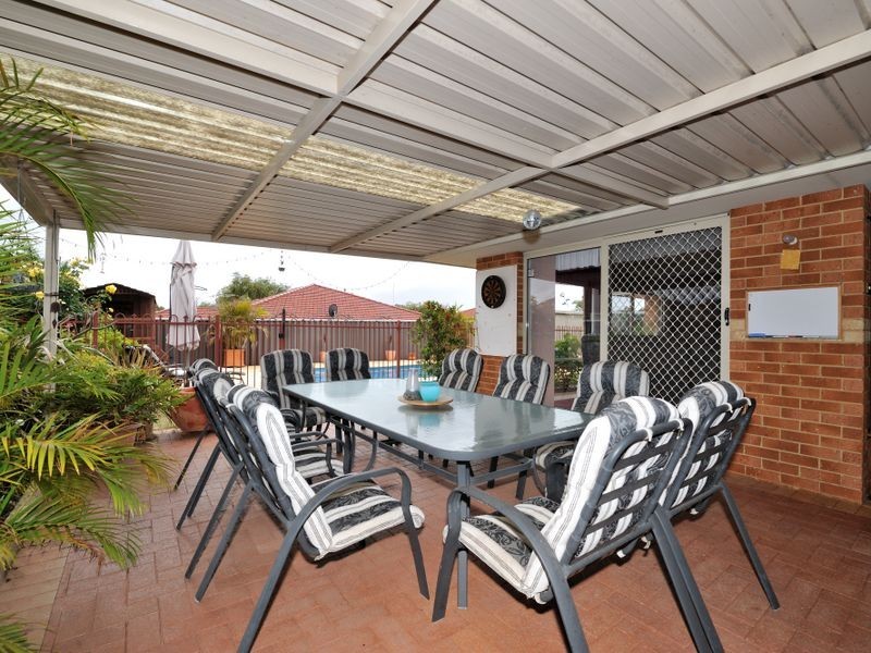 3 Lincoln Mews, Orelia WA 6167