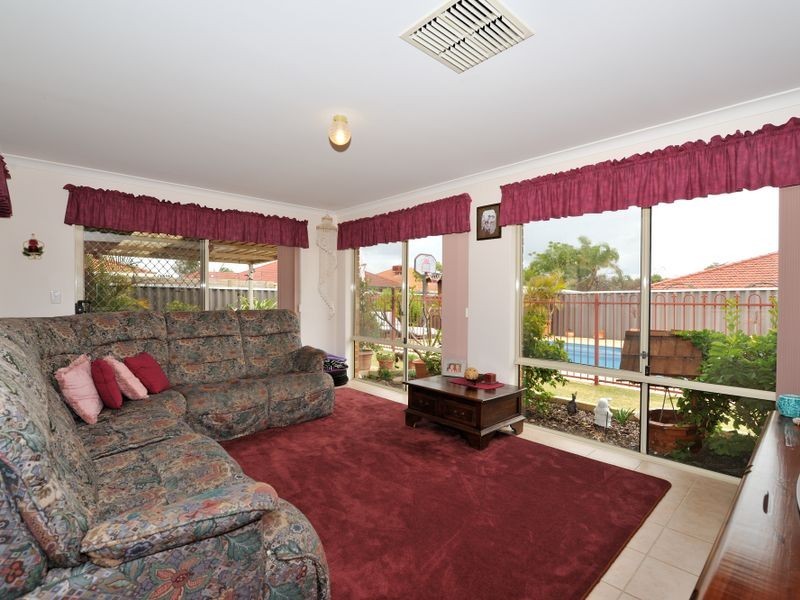 3 Lincoln Mews, Orelia WA 6167