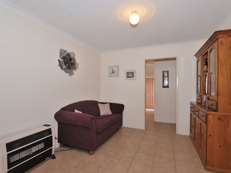 3 Lincoln Mews, Orelia WA 6167