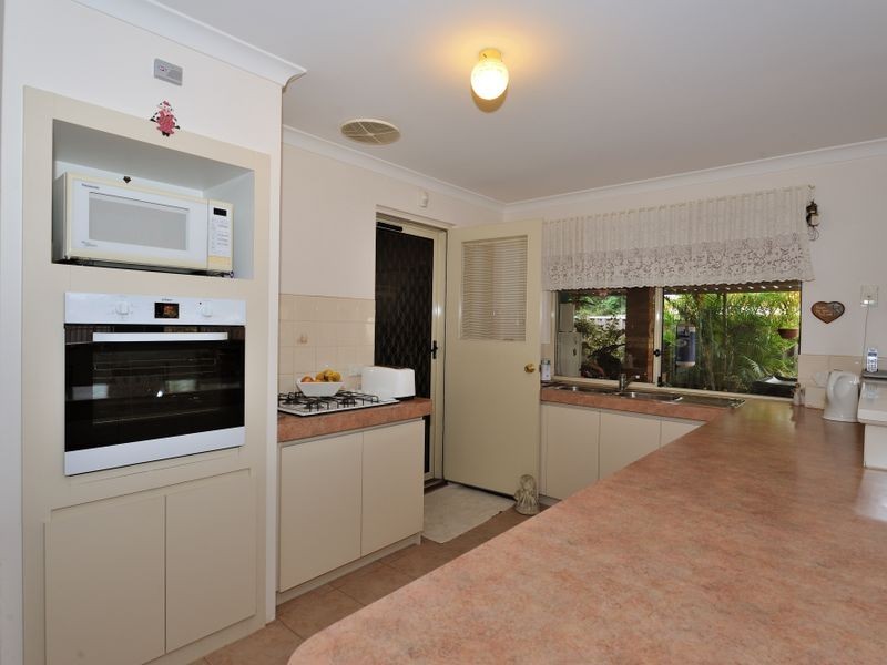 3 Lincoln Mews, Orelia WA 6167