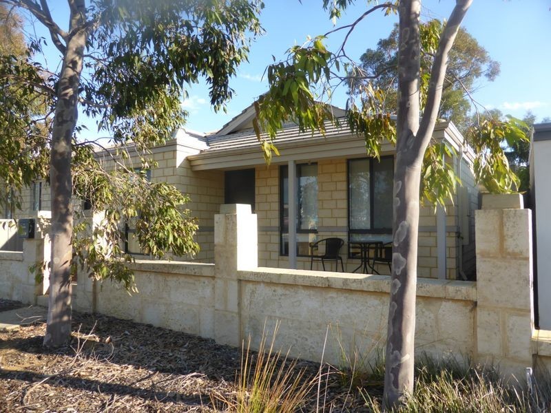 419 Lambeth Circle, Wellard WA 6170