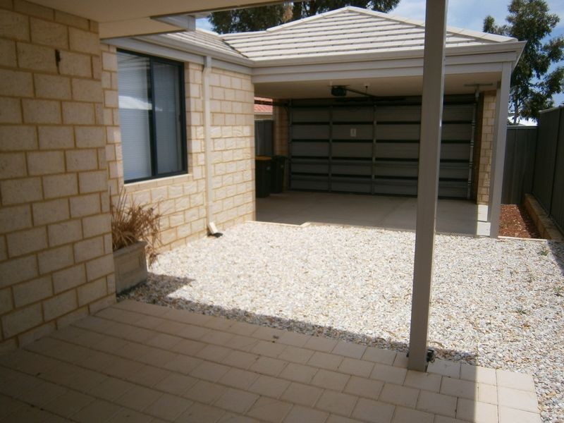 419 Lambeth Circle, Wellard WA 6170