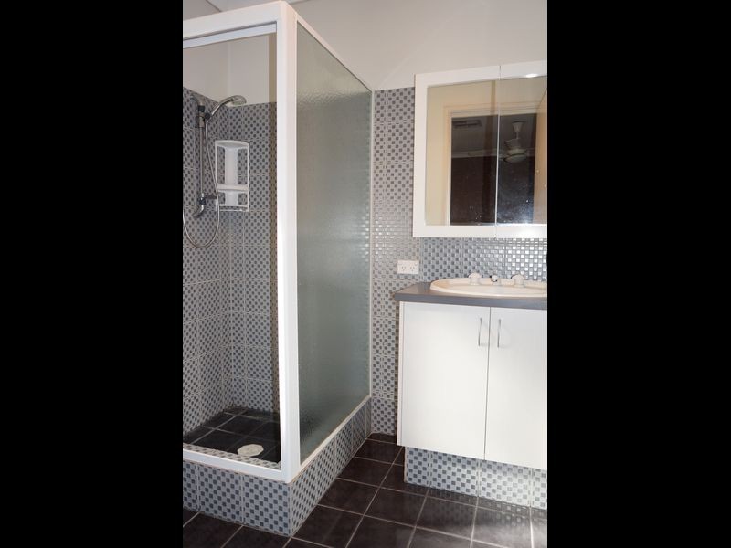 8 Bingham Drive, Success WA 6164