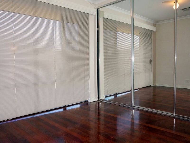 8 Bingham Drive, Success WA 6164