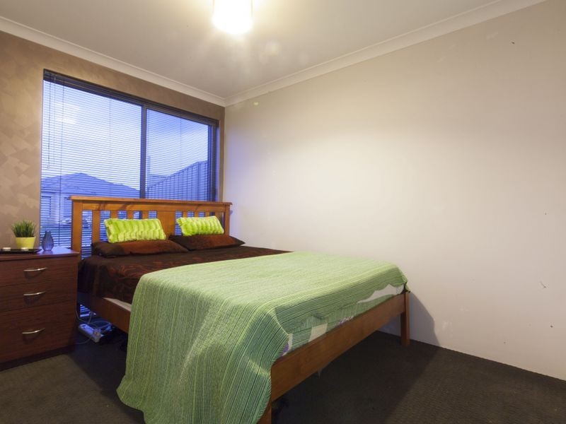 37 Dewsbury Drive, Bertram WA 6167