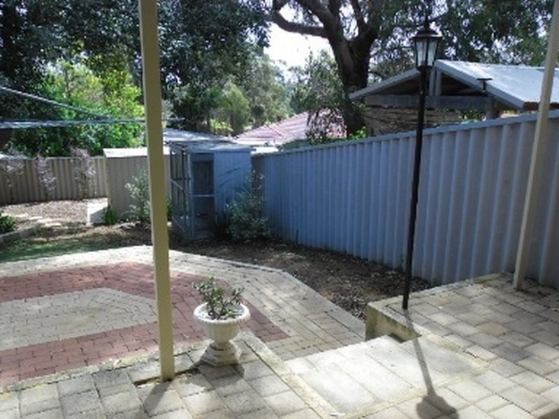 2/12 Edmund Way, Calista WA 6167