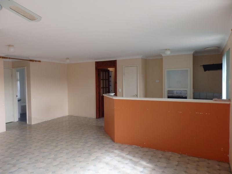 1 Mackerel Close, Warnbro WA 6169