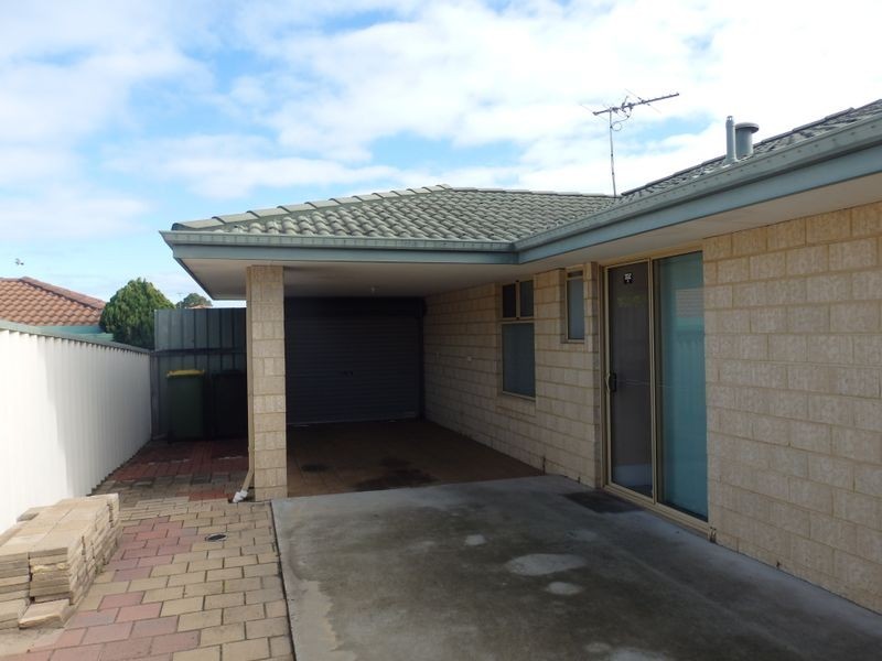 1 Mackerel Close, Warnbro WA 6169