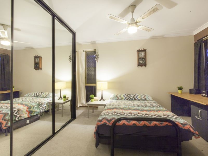 3 Stipling Gardens, Leda WA 6170