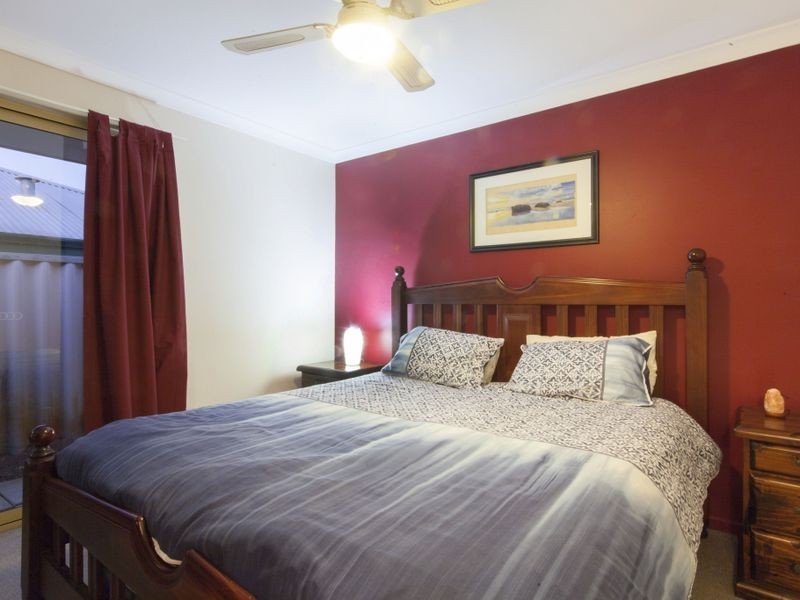 3 Stipling Gardens, Leda WA 6170