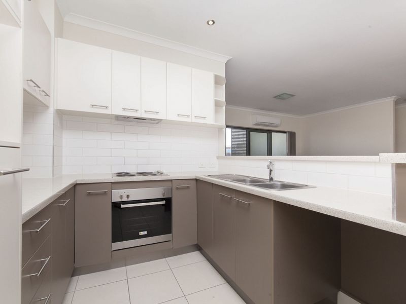 16/19 Junction Boulevard, Atwell WA 6164