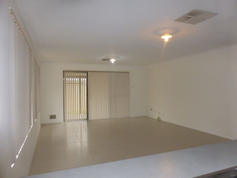 24 Datchet Turn, Bertram WA 6167