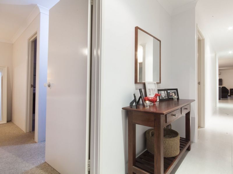 10 Oatlands Vista, Wellard WA 6170