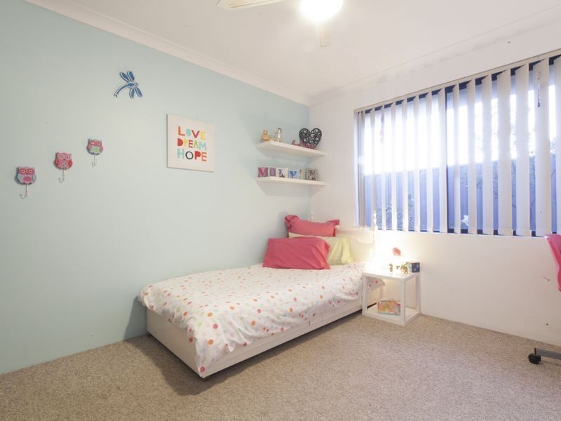 10 Oatlands Vista, Wellard WA 6170