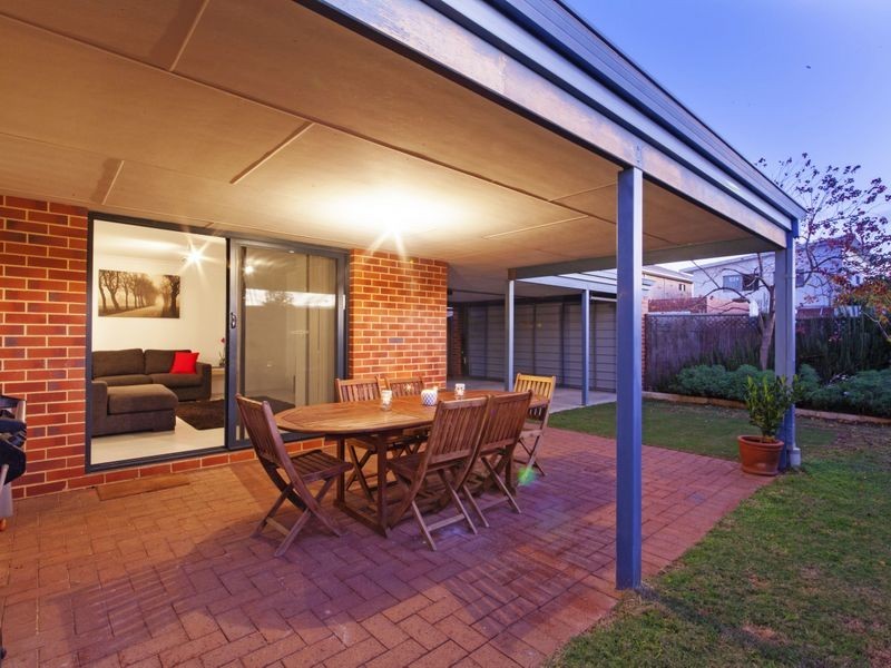 10 Oatlands Vista, Wellard WA 6170