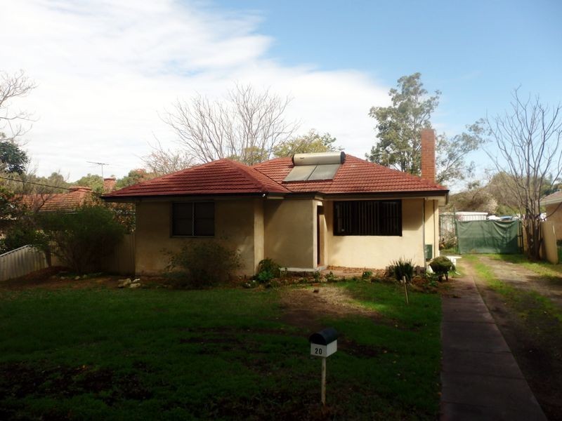 20 Medina Avenue, Medina WA 6167